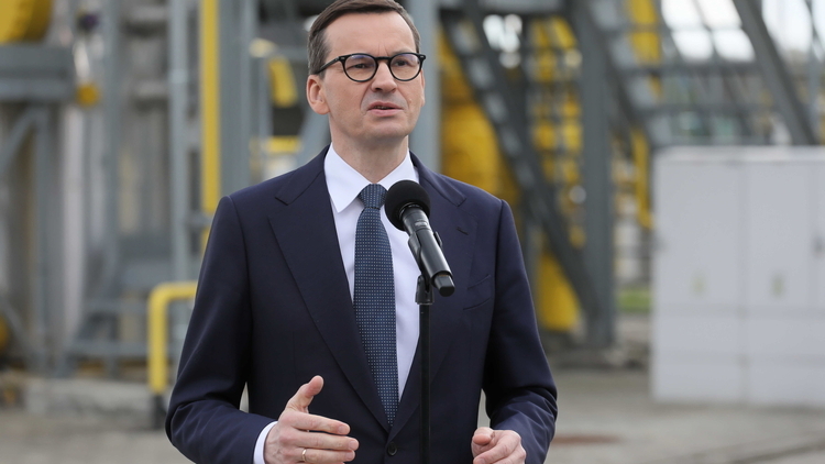 Łeba i kilkanaście gmin bez gazu z powodu sankcji. Jest reakcja premiera