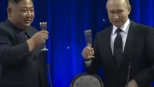 Kim Dzong Un i Władimir Putin 