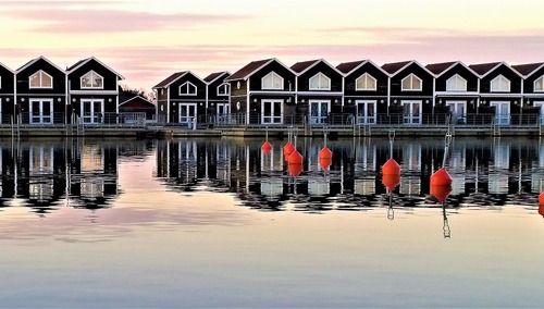 Szwecja. Domy jednorodzinne. Ilustracja poglądowa