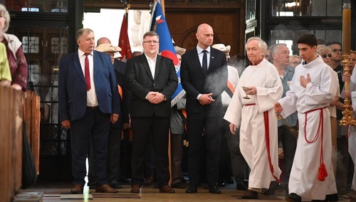 Msza w 15. rocznicę beatyfikacji ks. Jerzego Popiełuszki