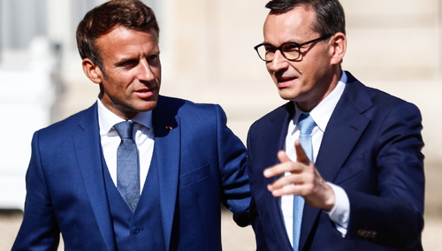 Morawiecki: Z prezydentem Francji będę rozmawiać o atomie