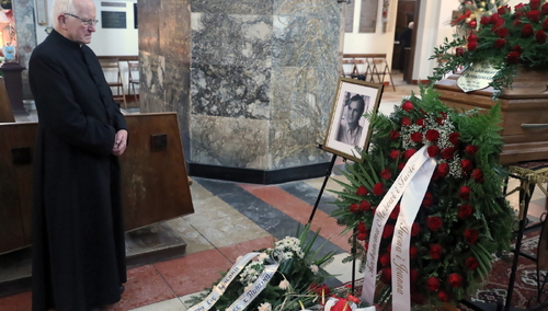 [fotorelacja] Pogrzeb Waldemara Chrostowskiego, kierowcy ks. Jerzego Popiełuszki i świadka jego porwania