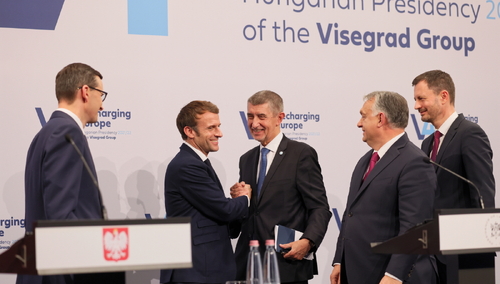 Mateusz Morawiecki, Emmanuel Macron, Andrej Babisz, Victor Orban, Eduard Heger