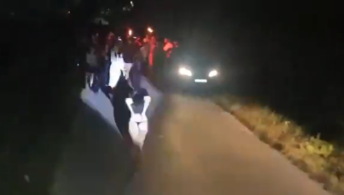 agresywne zachowanie na granicy 