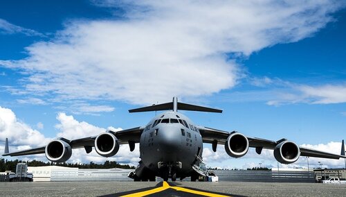 Wielka Brytania przekazała broń Ukrainie. Berlin nie zgodził się na przelot brytyjskich samolotów?