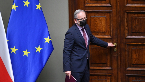 [video] "Usunięcie go na 15 minut z debaty to nie kara". Niedzielski zabiera głos po groźbach Brauna