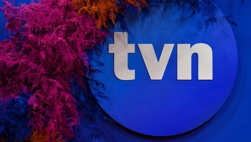 Logo TVN w Operze Leśnej w Sopocie