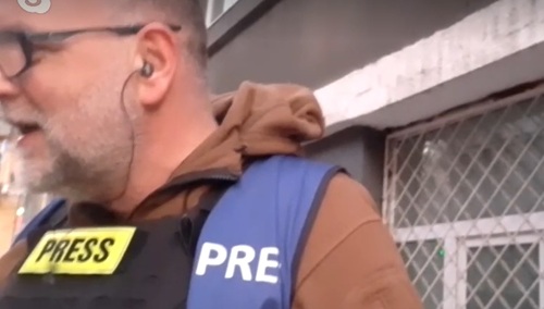 Marcin Wyrwał legitymowany na kijowskiej ulicy