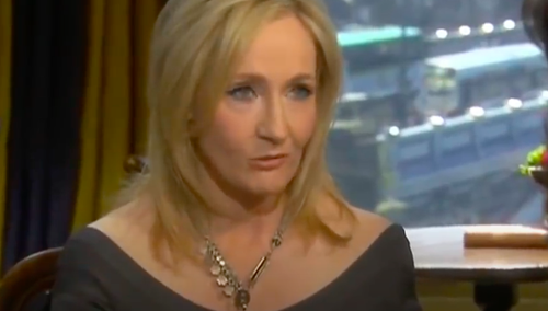 „Osoby z miesiączką? Jestem pewna, że są na to jakieś inne wyrazy”. J.K. Rowling na celowniku transaktywistów