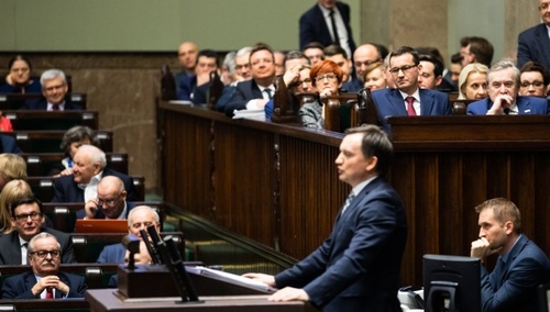 [Tylko u nas] Jakub Pacan: Teza sekularyzacyjna puka do drzwi prawicy