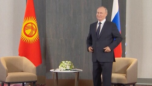 Putin traci szacunek u sojuszników? „Musi czekać nawet na prezydenta Kirgistanu” [WIDEO]