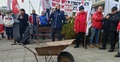 Protest przed siedzibą Poczty Polskiej