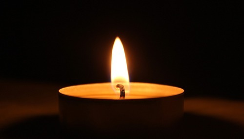 Świeca, zdjęcie ilustracyjne