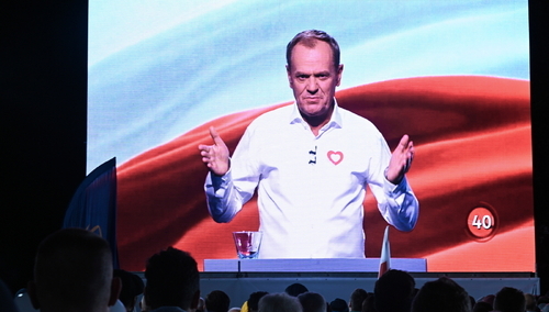 Debata w TVP. Donald Tusk