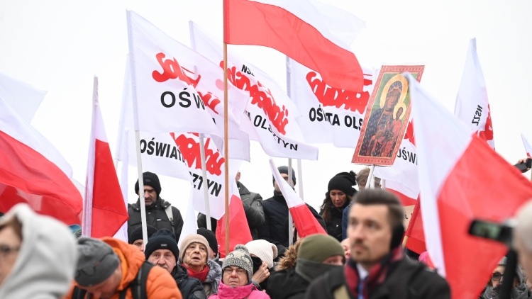 Pikieta oświatowej Solidarności - zdjęcie poglądowe