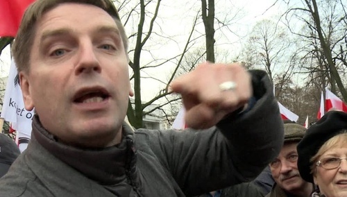 Tomasz Lis na demonstracji KOD