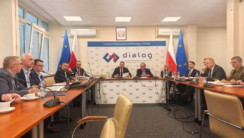 Posiedzenie Zespołu Trójstronnego ds. Rozwoju Przemysłowego Potencjału Obronnego i Modernizacji Technicznej Sił Zbrojnych