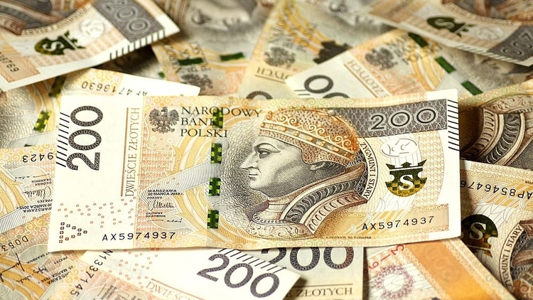 banknoty - zdjęcie poglądowe