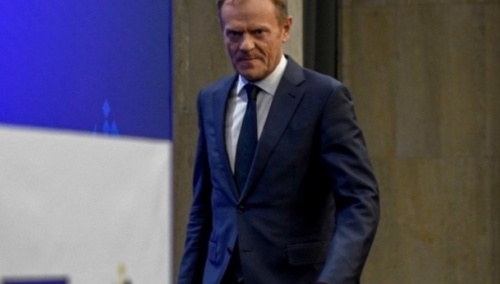 Prawy Sierpowy: Czy jest jeszcze jakiś biały koń dla Tuska?