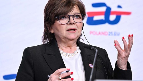 Minister zdrowia Izabela Leszczyna