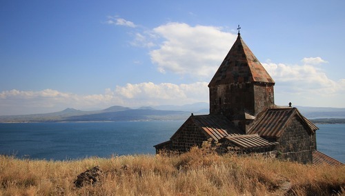 Kościół, Armenia