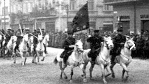 Defilada kawalerii sowieckiej po kapitulacji Lwowa