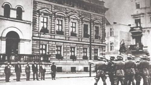 Rozstrzelanie Polaków po rozpoczęciu niemieckiej okupacji na Starym Rynku w Bydgoszczy, 9 września 1939