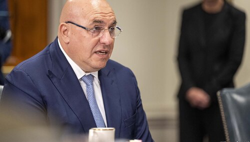 Włoski minister obrony Guido Crosetto