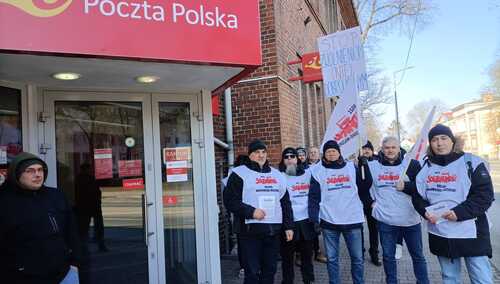 Piekieta poparcia pracowników Poczty Polskiej