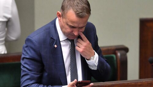 Burza po zachowaniu ministra Cieślaka. Jest rezygnacja