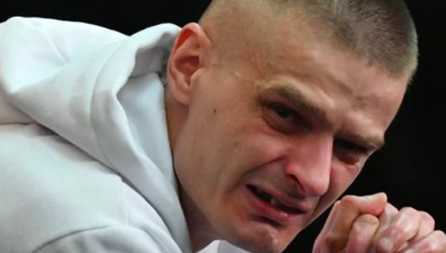 Dramatyczne wyznanie Komendy. „To nie są tatuaże. To jest brudnopis. Na mnie tusz sprawdzali”