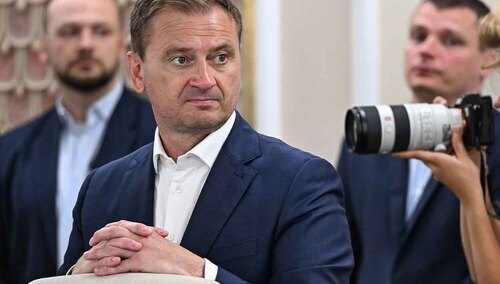 Sławomir Nitras odstawiony na boczny tor?