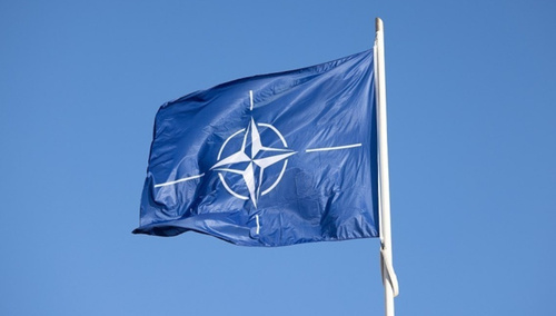 Flaga NATO