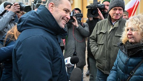 Karol Nawrocki podczas wizyty w Lądku-Zdroju