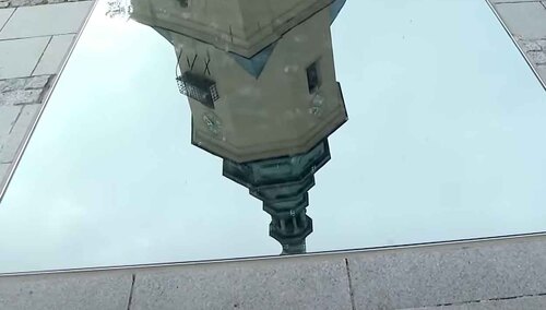 Instalacja artystyczna "Niebo Kielc" wywołała burzę