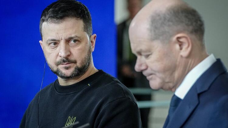 Wołodymyr Zełenski, Olaf Scholz
