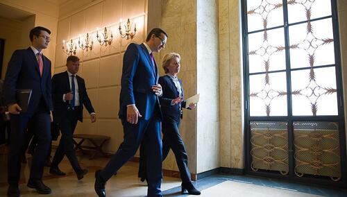 Ursula von der Leyen i Mateusz Morawiecki