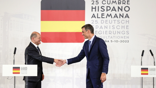 Olaf Scholz, Pedro Sanchez