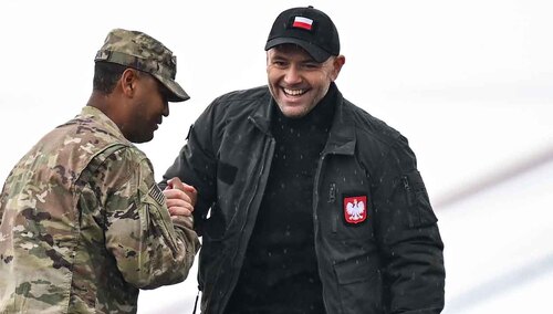 Prezydent Karol Nawrocki połączy prawicę?