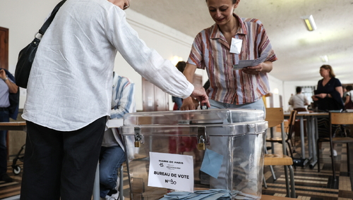 Trwają wybory parlamentarne we Francji