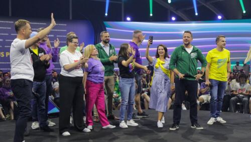 Politycy partii rządzącej na Campusie Polska