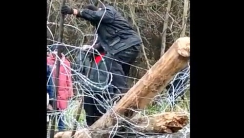 Szef MSW Niemiec wyraża zrozumienie dla budowy muru na granicy polsko-białoruskiej