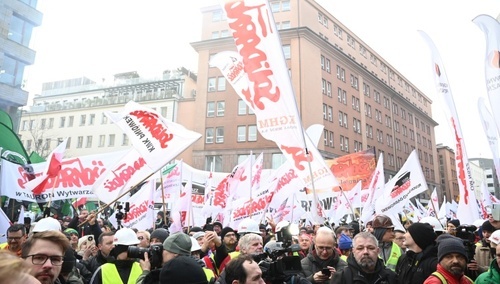 Protest NSZZ "Solidarność" - zdjęcie poglądowe