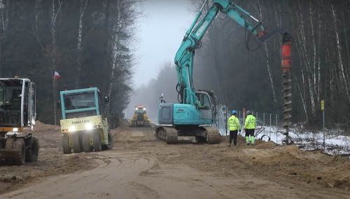 Budowa zapory na granicy z Białorusią
