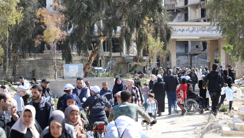 Damaszek, chwila obecna, wizyty na cmentarzu