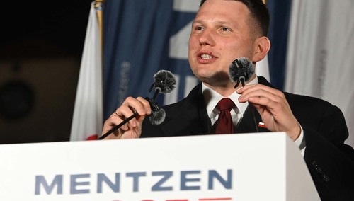 Rośnie poparcie dla kandydata Konfederacji Sławomira Mentzena