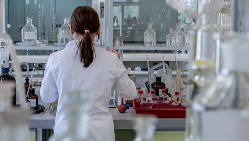 Laboratorium / zdjęcie poglądowe 