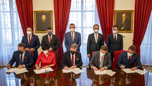 Podpisanie umowy koalicyjnej w Pradze