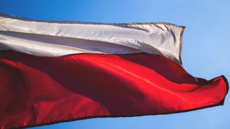 Flaga Polski. Ilustracja poglądowa