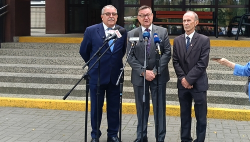 Oświatowa Solidarność na rozpoczęcie roku szkolnego: Żądamy od państwa polskiego wydawania określonej kwoty na oświatę